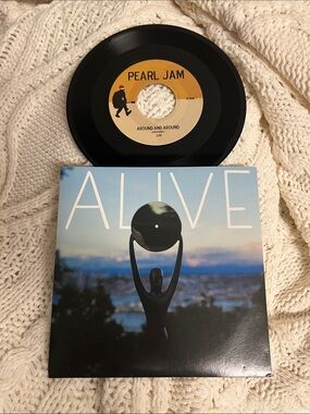 Pearl Jam "Alive" / "Around and Around" 7" Fan Club Vinyl Single: